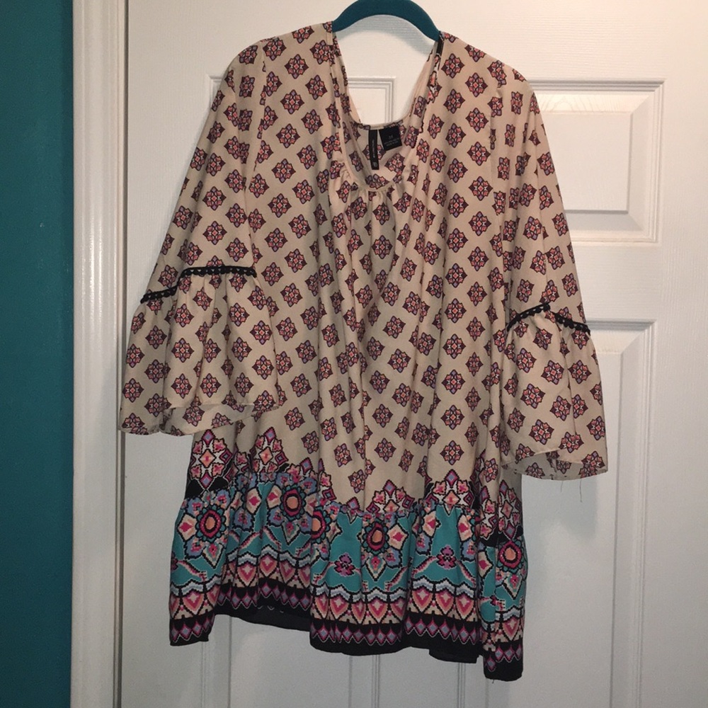 EUC peplum tip size 3x